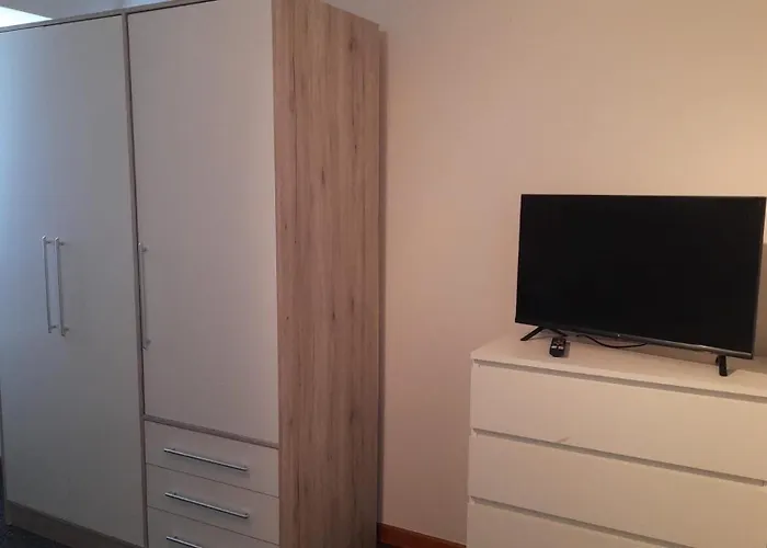 Mikos